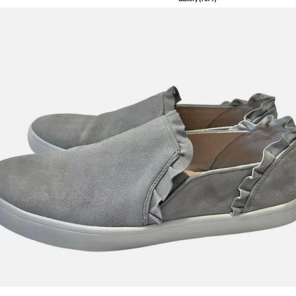 kate spade Shoes - Kate Spade Suede Scalloped Detail Slip On Sneakers Shoes Women’s size 9.5